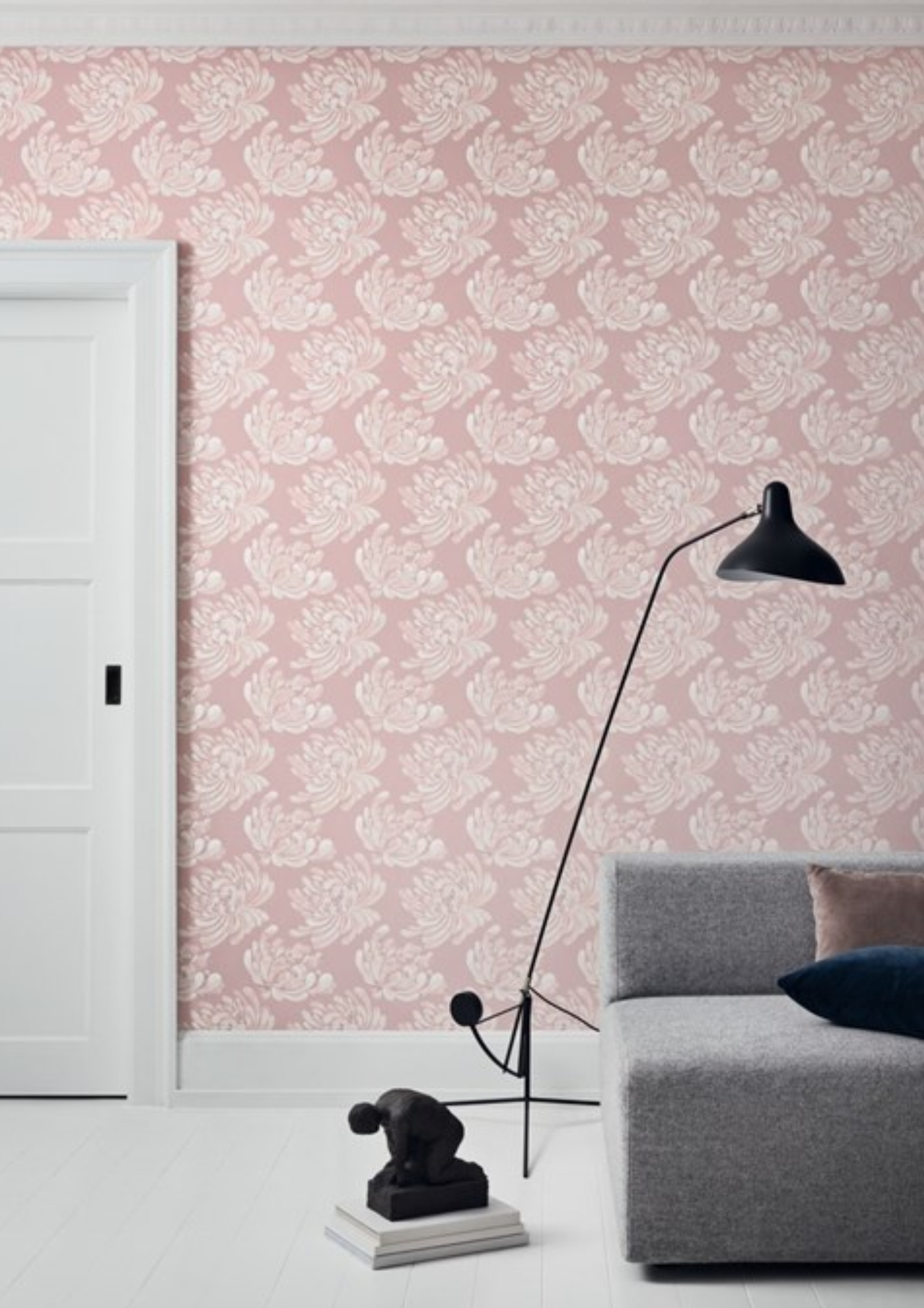 FIONA IN BLOOM 590737